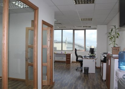 Bureau - 58 m²