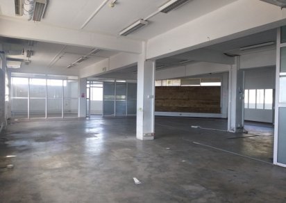 Bureau - 600 m²