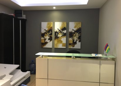 Bureau - 64 m²