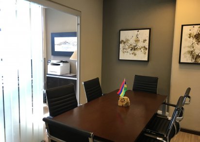 Bureau - 64 m²