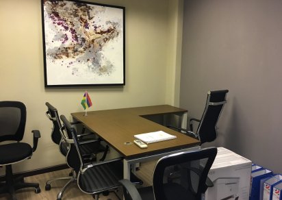 Bureau - 64 m²
