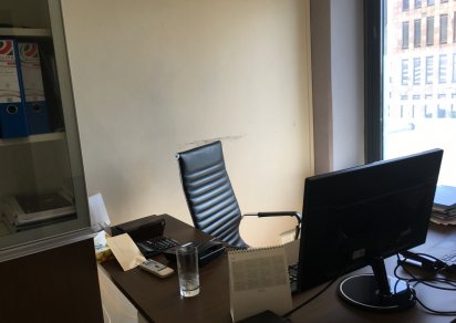 Bureau - 64 m²