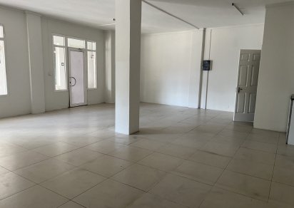 Bureau - 70 m²