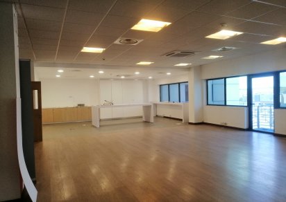 Bureau - 720 m²