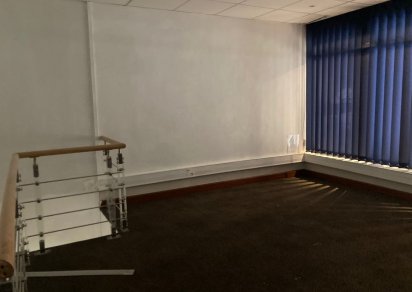 Bureau - 75 m²