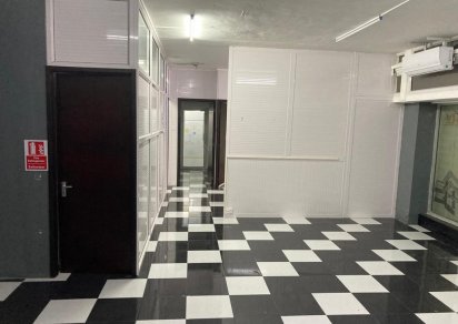 Bureau - 90 m²