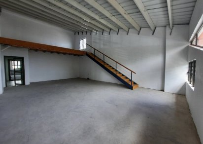 Bureau - 90 m²