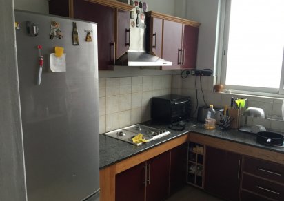 Commercial building - 391 m²