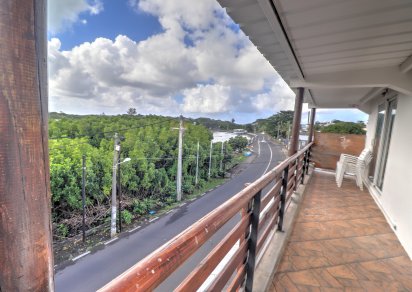 Commercial building - 450 m²