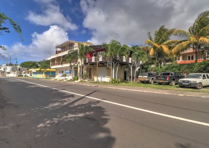 Commercial building - 450 m²