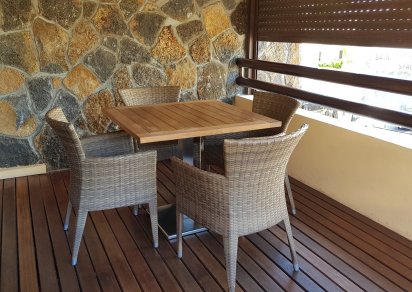 Commercial building - 520 m²