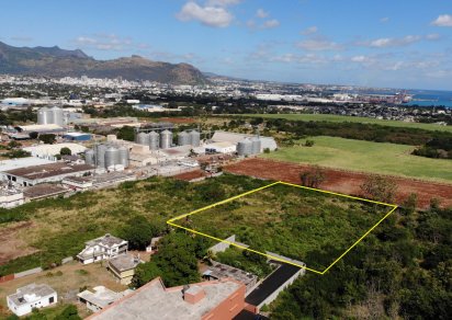 Commercial land - 12663 m²