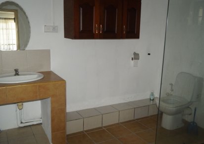 Complexe/ Bâtiment résidentiel - 3 unités - 325 m²