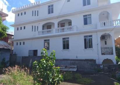 Complexe/ Bâtiment résidentiel - 4 unités - 306 m²