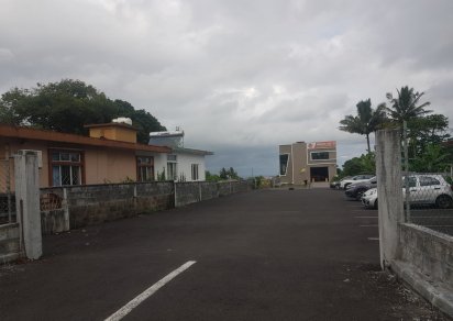 Entrepôt - 350 m²