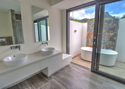 House / Villa - 2 Bedrooms - 135 m²