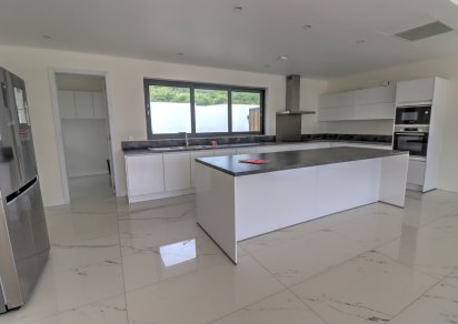 House / Villa - 2 Bedrooms - 135 m²
