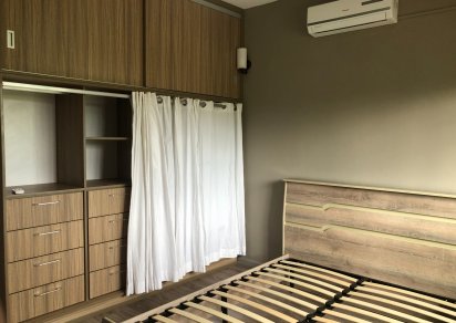 House / Villa - 3 Bedrooms - 1453 ft²