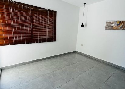 House / Villa - 3 Bedrooms - 200 m²