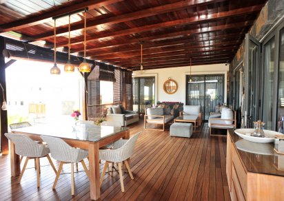 House / Villa - 3 Bedrooms - 204 m²