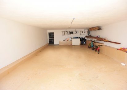 House / Villa - 3 Bedrooms - 204 m²