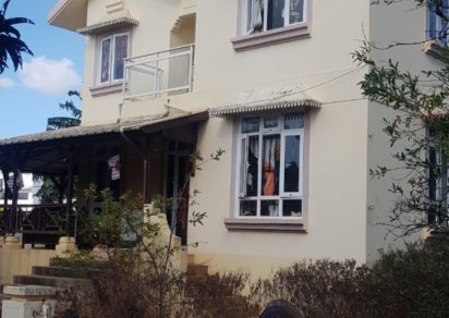 House / Villa - 3 Bedrooms - 242 m²