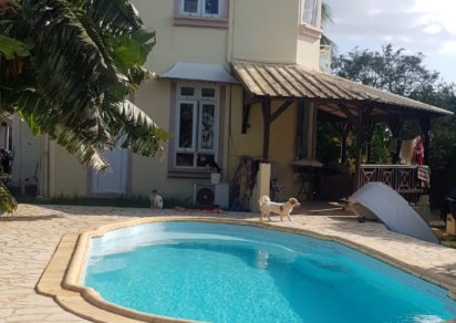 House / Villa - 3 Bedrooms - 242 m²