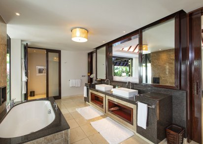 House / Villa - 3 Bedrooms - 288 m²
