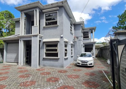 House / Villa - 3 Bedrooms - 300 m²