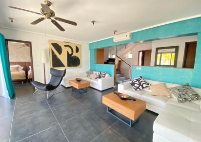 House / Villa - 3 Bedrooms - 300 m²