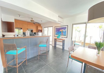House / Villa - 3 Bedrooms - 300 m²
