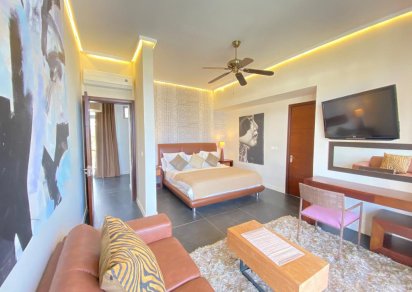House / Villa - 3 Bedrooms - 300 m²