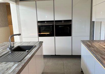 House / Villa - 3 Bedrooms - 324 m²