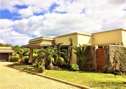 House / Villa - 3 Bedrooms - 345 m²