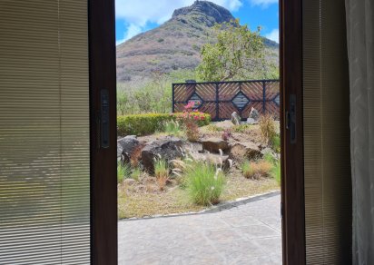 House / Villa - 3 Bedrooms - 350 m²