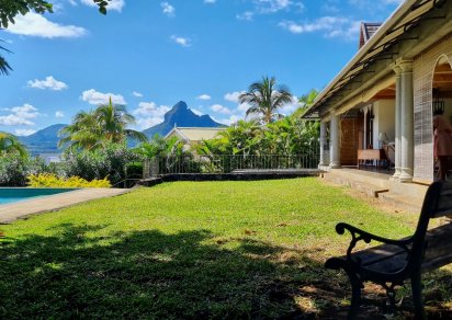 House / Villa - 3 Bedrooms - 390 m²