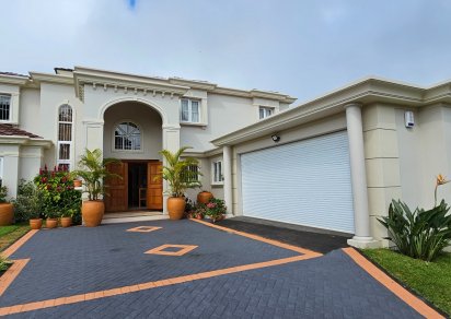 House / Villa - 3 Bedrooms - 420 m²