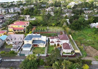 House / Villa - 3 Bedrooms - 420 m²