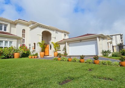 House / Villa - 3 Bedrooms - 420 m²