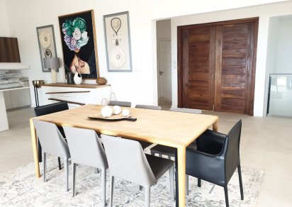 House / Villa - 3 Bedrooms - 426 m²