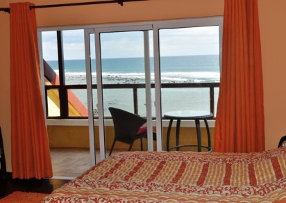 House / Villa - 4 Bedrooms - 1718 ft²