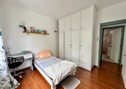 House / Villa - 4 Bedrooms - 200 m²