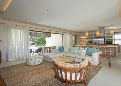 House / Villa - 4 Bedrooms - 201 m²