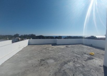 House / Villa - 4 Bedrooms - 220 m²