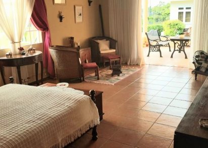 House / Villa - 4 Bedrooms - 222 m²