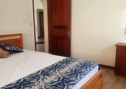 House / Villa - 4 Bedrooms - 225 m²