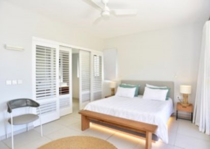 House / Villa - 4 Bedrooms - 240 m²