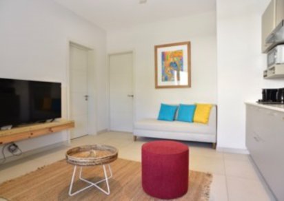 House / Villa - 4 Bedrooms - 240 m²