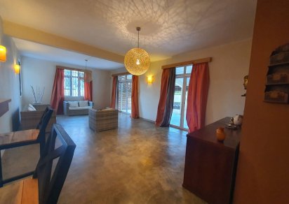 House / Villa - 4 Bedrooms - 251 m²