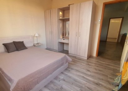 House / Villa - 4 Bedrooms - 251 m²